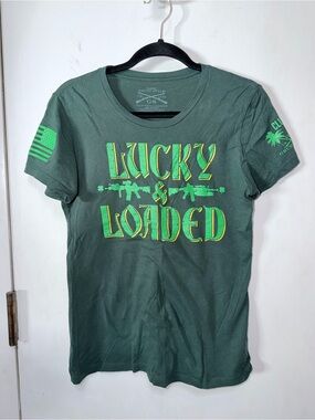 Grunt Style Women's Green 'Lucky & Loaded' Short Sleeve Tee